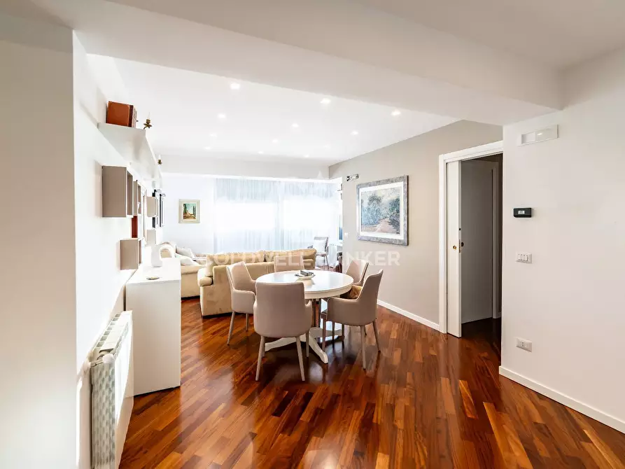 Immagine 5 di Appartamento in vendita  in Via Verga 6 a Acireale