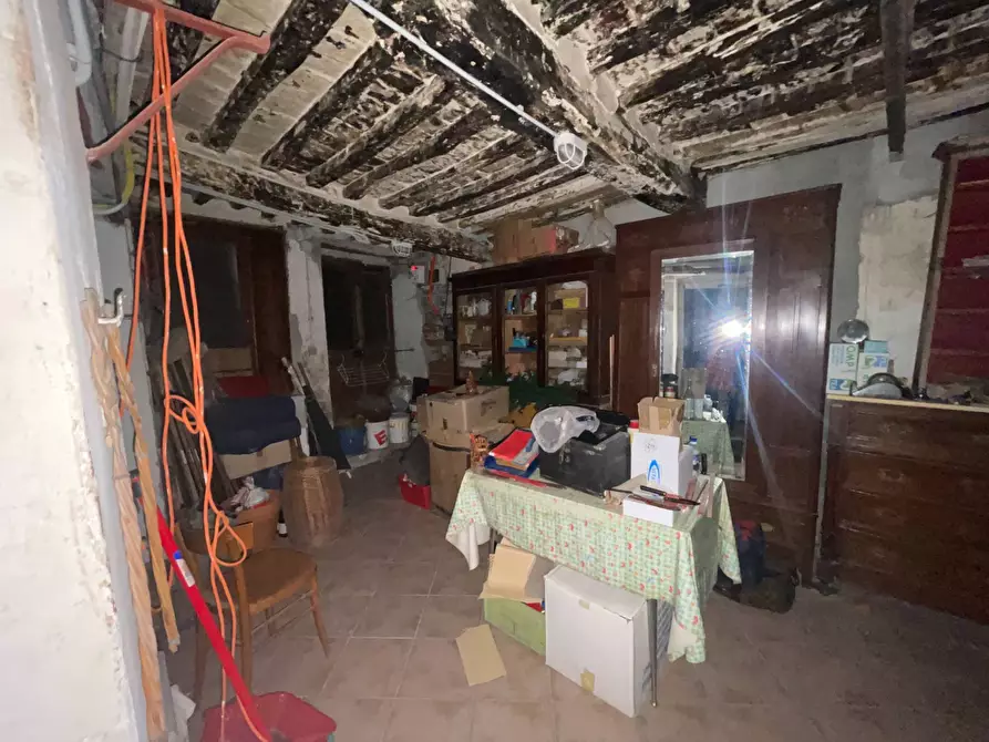 Immagine 17 di Appartamento in vendita  in PIAZZA Buozzi a Gavorrano