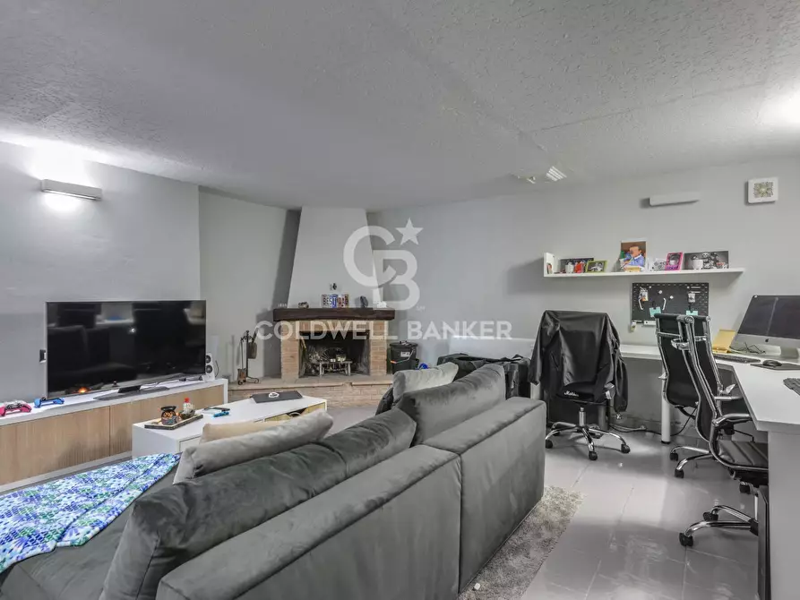 Immagine 30 di Villa in vendita  in Via del Brunello a Portoferraio