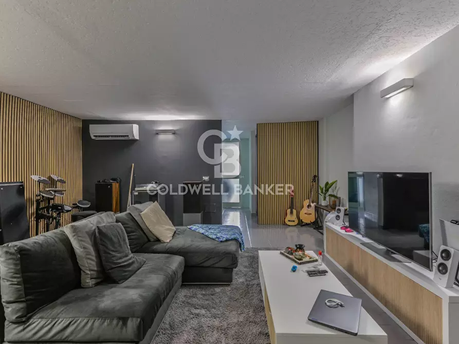 Immagine 29 di Villa in vendita  in Via del Brunello a Portoferraio