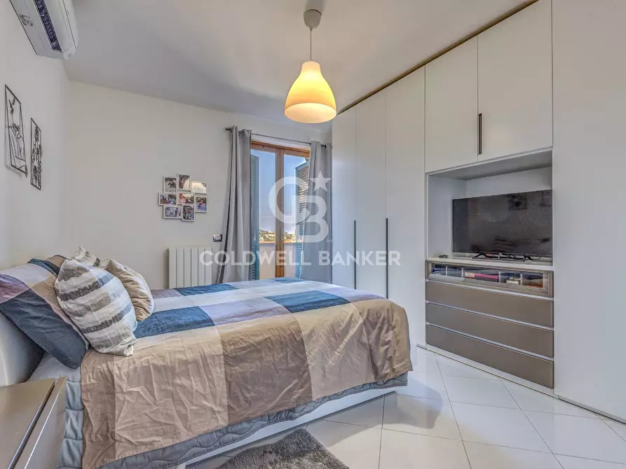 Immagine 11 di Villa in vendita  in Via del Brunello a Portoferraio