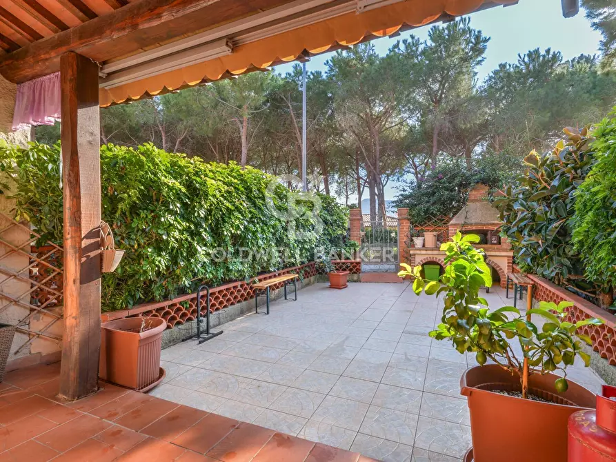 Immagine 24 di Villa in vendita  in Via del Brunello a Portoferraio