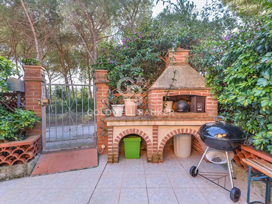 Immagine 26 di Villa in vendita  in Via del Brunello a Portoferraio