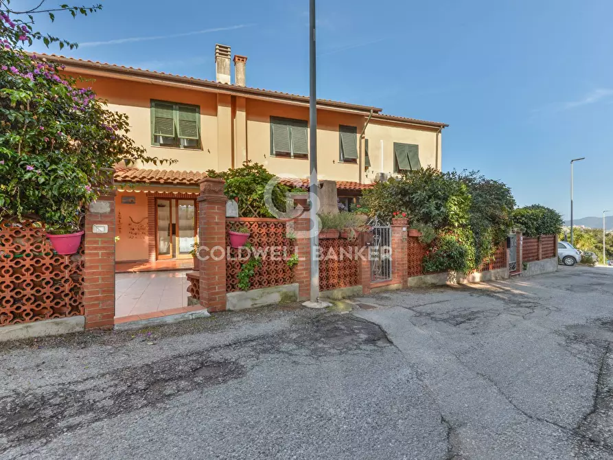 Immagine 32 di Villa in vendita  in Via del Brunello a Portoferraio
