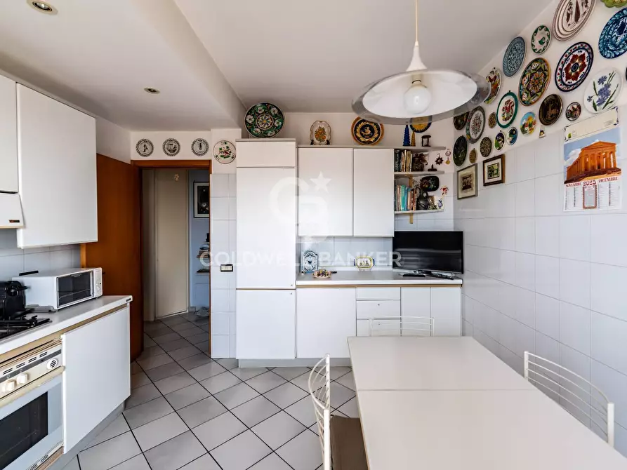 Immagine 16 di Appartamento in vendita  in via Kennedy 62/A a Acireale