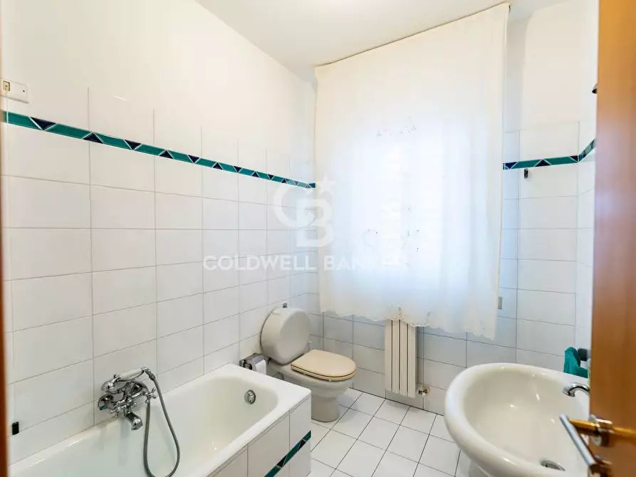 Immagine 25 di Appartamento in vendita  in via Kennedy 62/A a Acireale