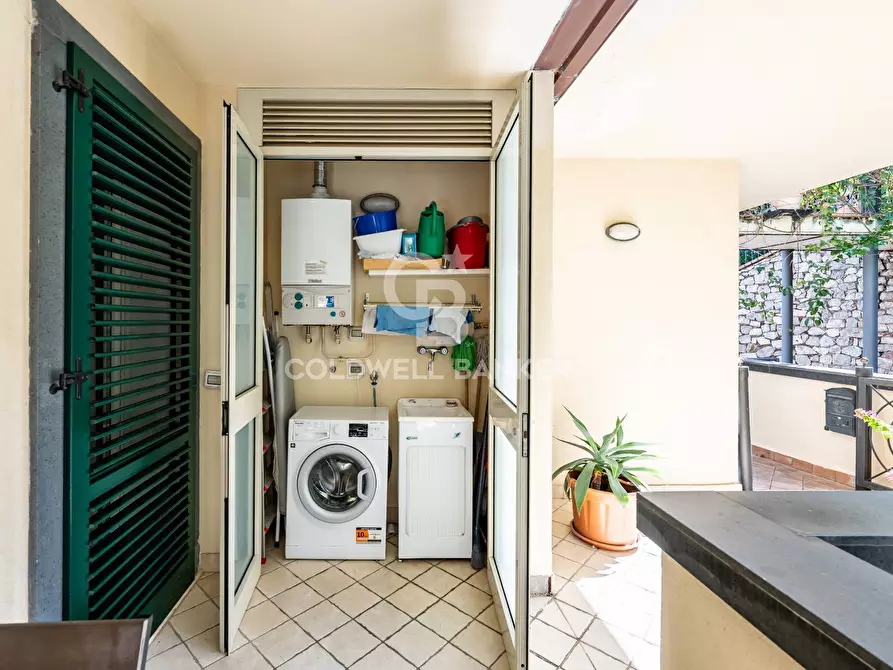 Immagine 23 di Appartamento in vendita  in viale San Pancrazio 46 a Taormina