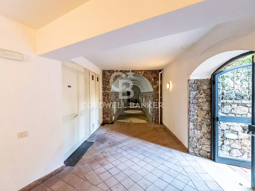 Immagine 31 di Appartamento in vendita  in viale San Pancrazio 46 a Taormina