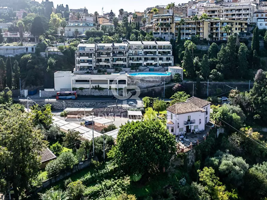 Immagine 48 di Appartamento in vendita  in viale San Pancrazio 46 a Taormina