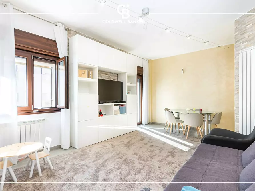 Immagine 3 di Appartamento in vendita  in Via Mura Dei Francesi 195/T a Ciampino