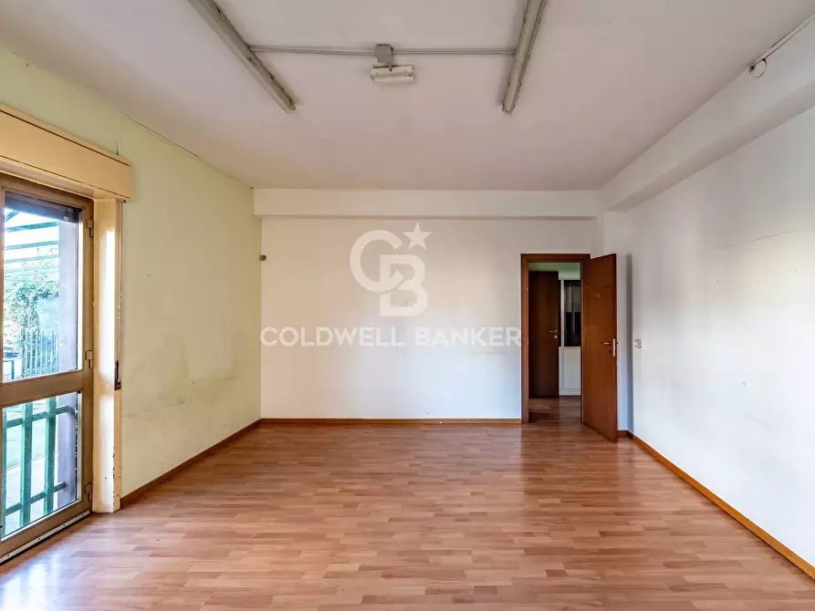 Immagine 5 di Ufficio in affitto  in Via San Giovanni Santa Maria La Stella a Aci Sant'antonio