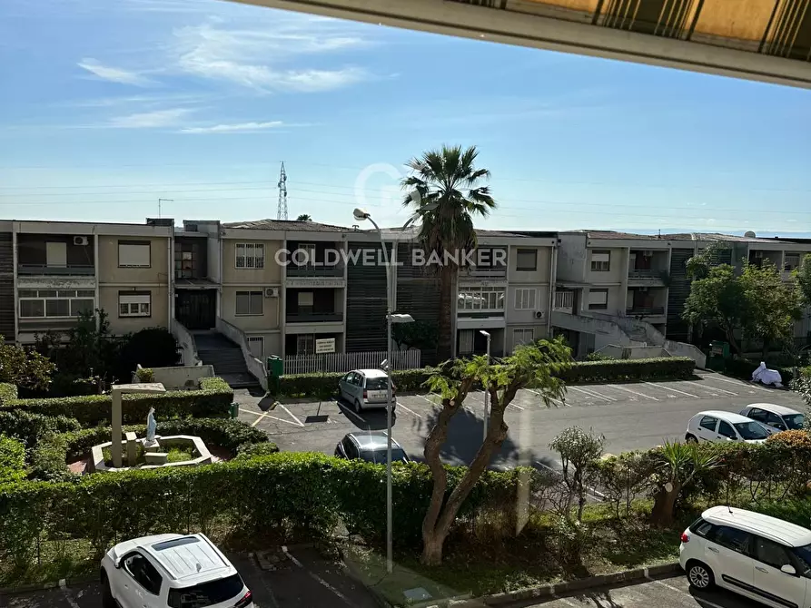 Immagine 1 di Appartamento in vendita  in Viale Castagnola 11 a Catania