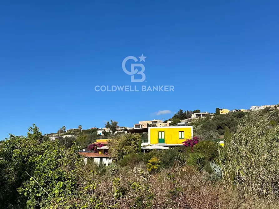 Immagine 3 di Albergo/B&B/Residence in vendita  in VIA VARISANA SOPRA 4 a Lipari