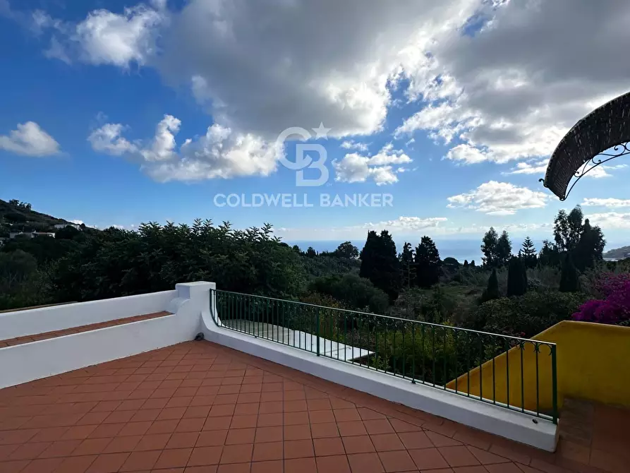 Immagine 31 di Albergo/B&B/Residence in vendita  in VIA VARISANA SOPRA 4 a Lipari