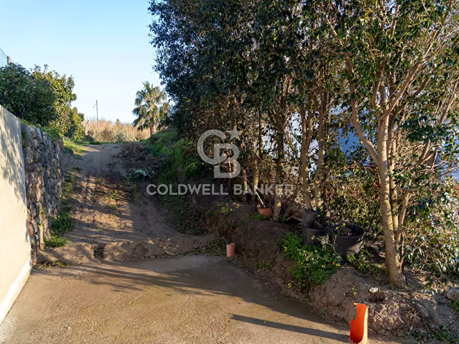 Immagine 20 di Villa in vendita  in VIA QUATTROCCHI a Lipari