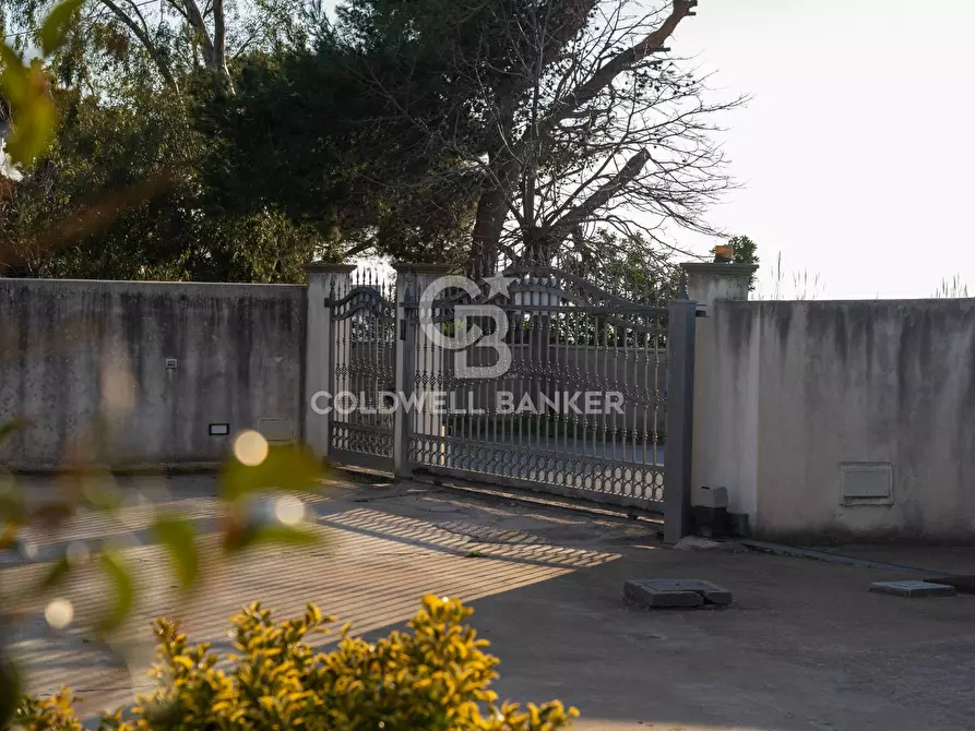 Immagine 4 di Villa in vendita  in VIA QUATTROCCHI a Lipari