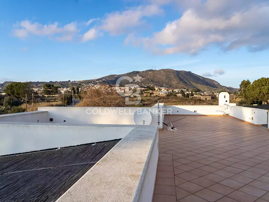 Immagine 24 di Villa in vendita  in VIA QUATTROCCHI a Lipari