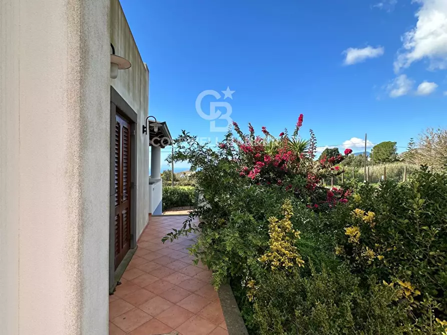 Immagine 72 di Villa in vendita  in VIA QUATTROCCHI a Lipari