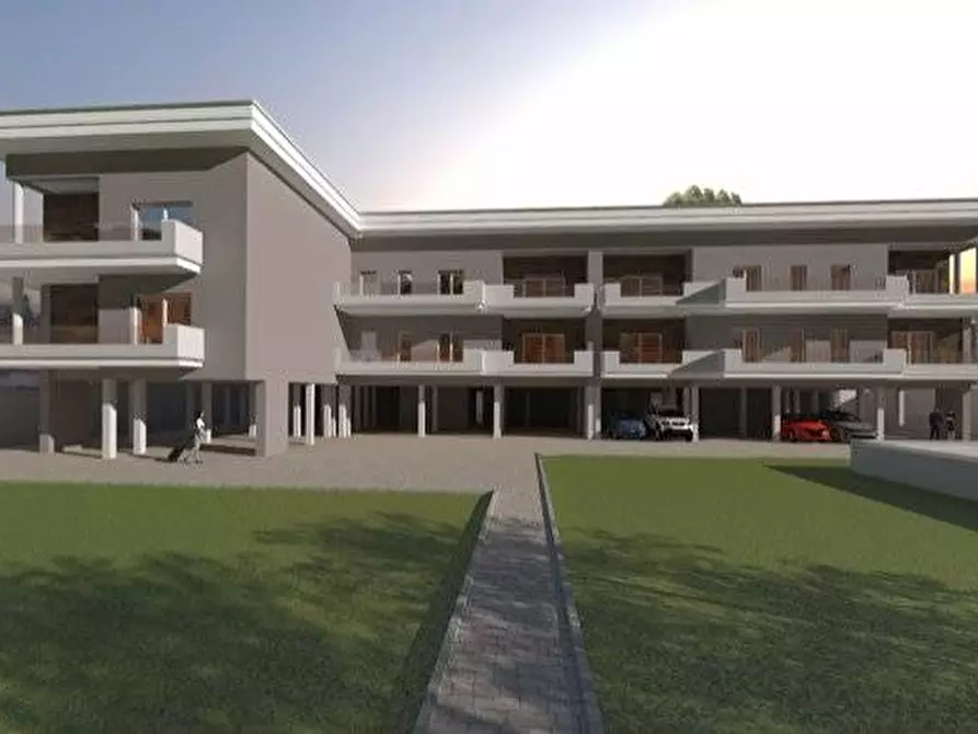 Immagine 1 di Appartamento in vendita  in Via Romagna a Fano