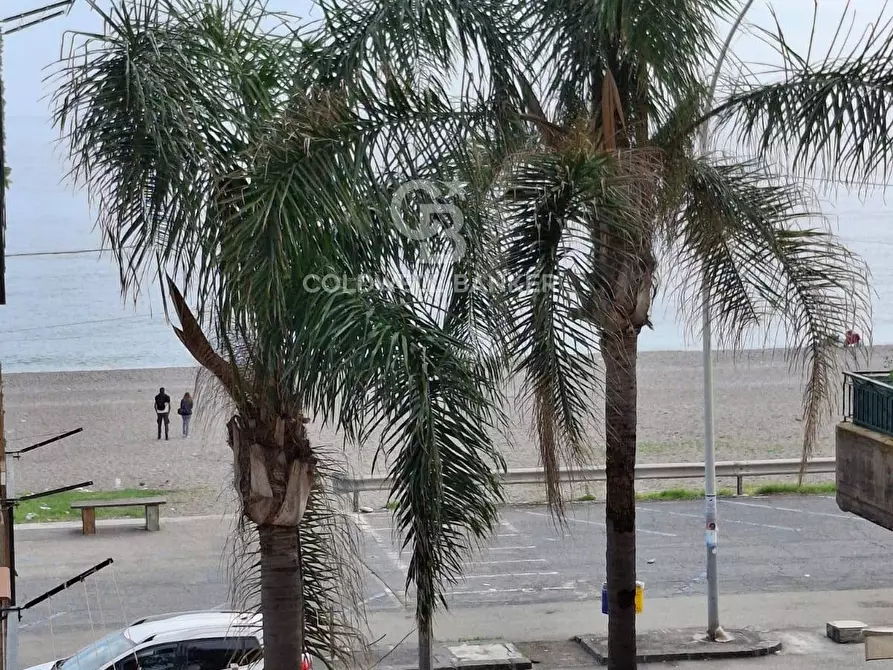 Immagine 2 di Appartamento in vendita  in Via Spiaggia 119 a Mascali