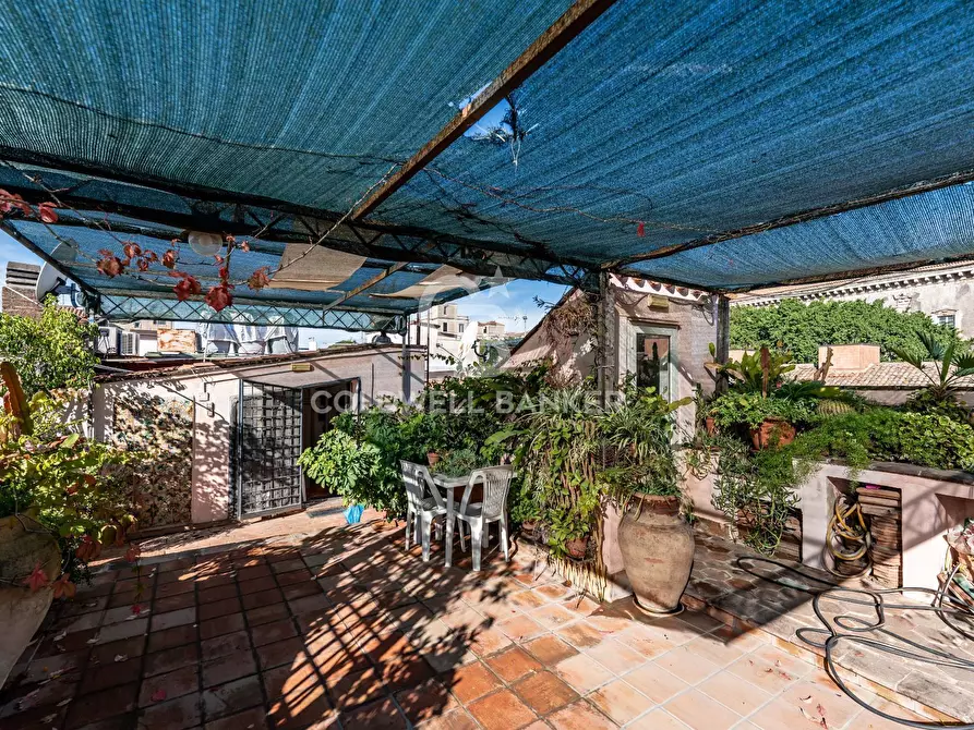 Immagine 9 di Rustico / casale in vendita  in Via Santa Barbara 67 a Catania