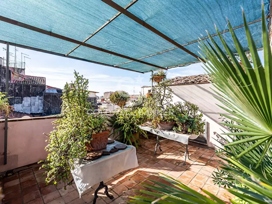 Immagine 12 di Rustico / casale in vendita  in Via Santa Barbara 67 a Catania