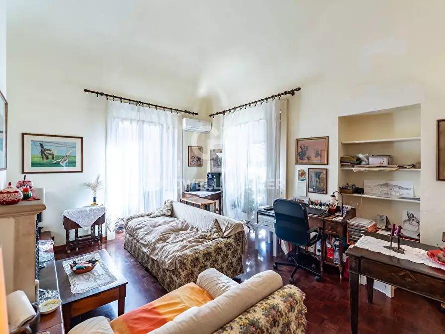 Immagine 37 di Rustico / casale in vendita  in Via Santa Barbara 67 a Catania