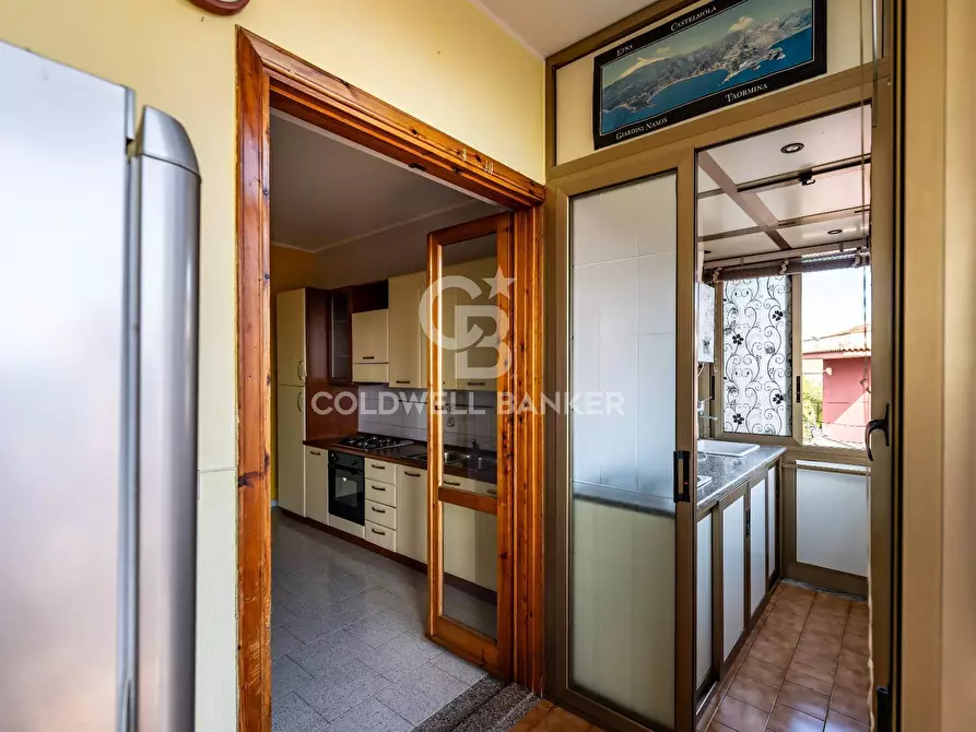 Immagine 17 di Appartamento in vendita  in Via Isnello 132 a Acireale