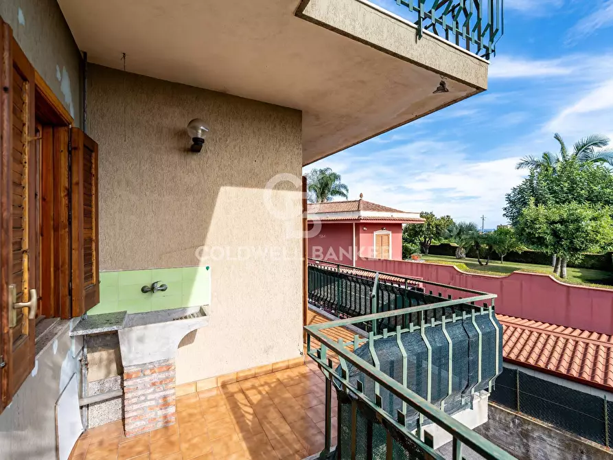 Immagine 21 di Appartamento in vendita  in Via Isnello 132 a Acireale