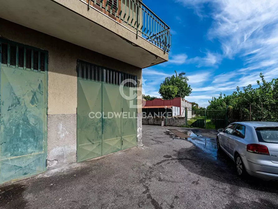 Immagine 37 di Appartamento in vendita  in Via Isnello 132 a Acireale