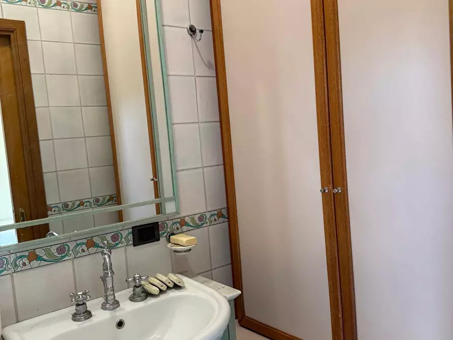 Immagine 23 di Appartamento in vendita  in VIA BRODOLINI a San Giorgio A Cremano