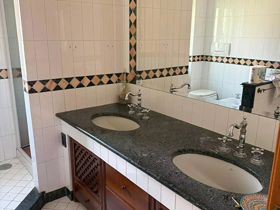 Immagine 27 di Appartamento in vendita  in VIA BRODOLINI a San Giorgio A Cremano