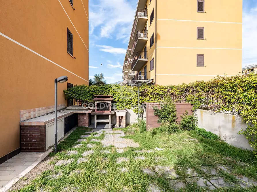 Immagine 23 di Appartamento in vendita  in Via Villalba 26 a Acireale