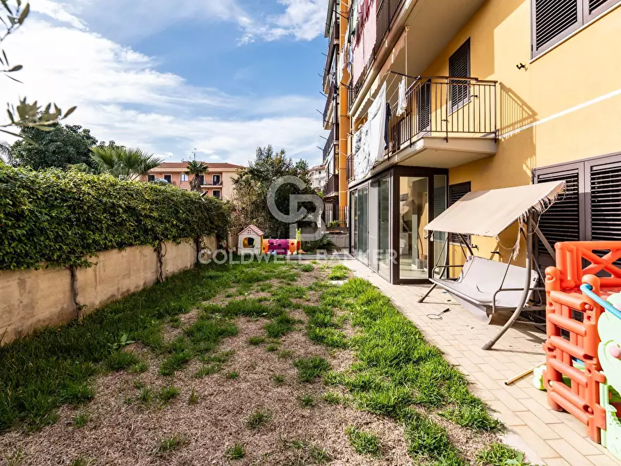 Immagine 21 di Appartamento in vendita  in Via Villalba 26 a Acireale