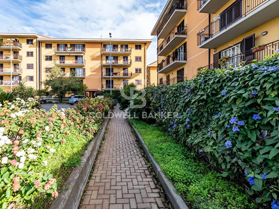 Immagine 4 di Appartamento in vendita  in Via Villalba 26 a Acireale