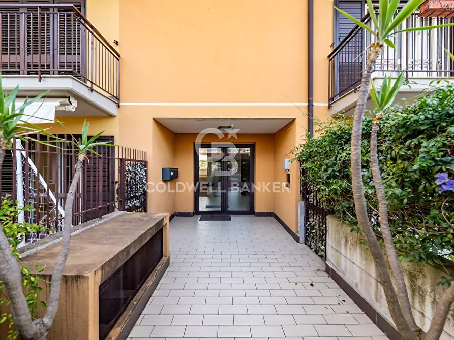 Immagine 6 di Appartamento in vendita  in Via Villalba 26 a Acireale