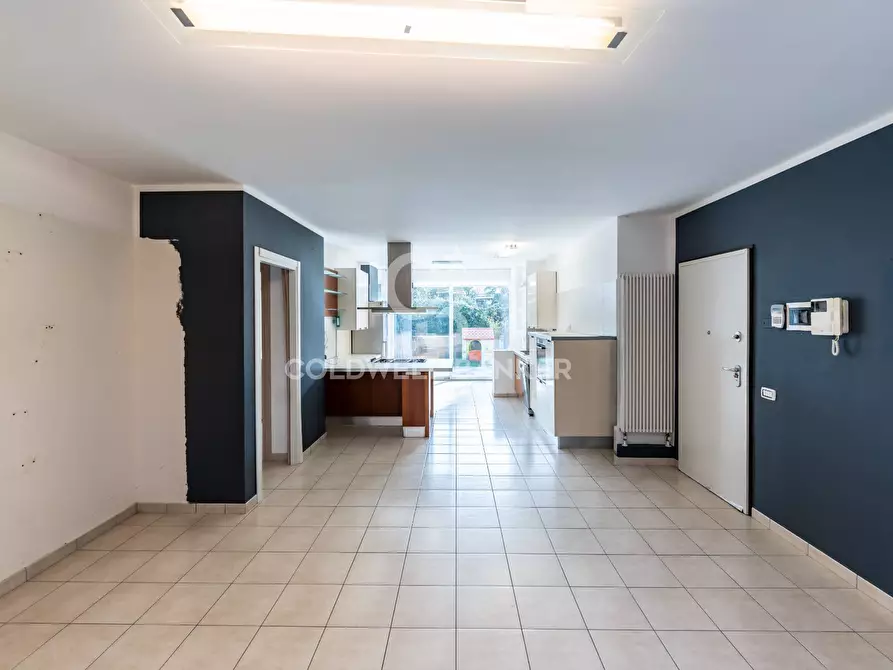 Immagine 14 di Appartamento in vendita  in Via Villalba 26 a Acireale