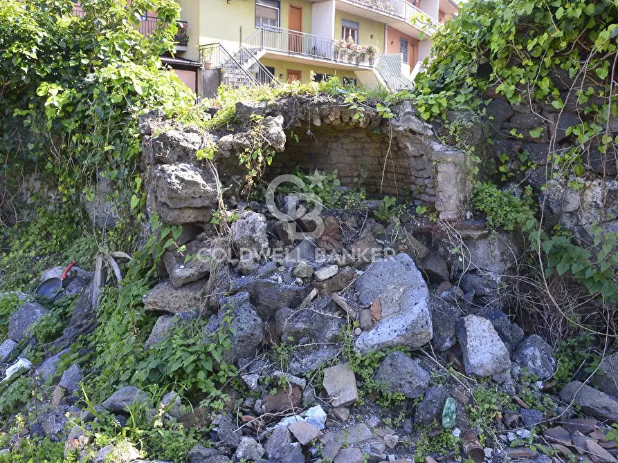 Immagine 5 di Rustico / casale in vendita  in via Salavita a Aci Catena