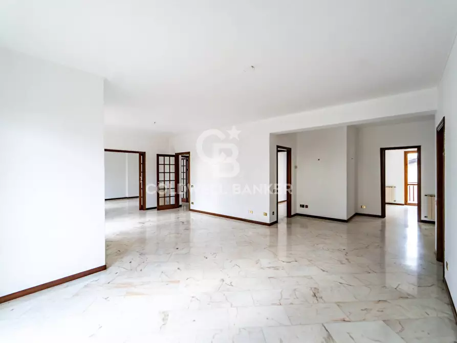 Immagine 5 di Appartamento in affitto  a Acireale