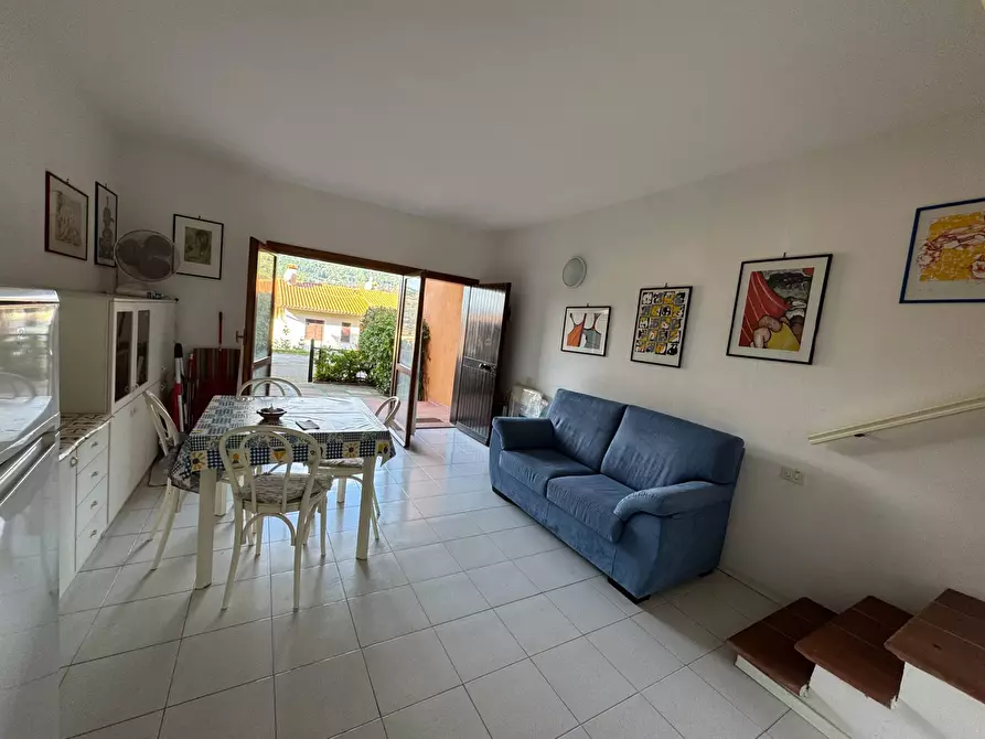 Immagine 6 di Villetta a schiera in vendita  in via Casina 16 a Porto Azzurro