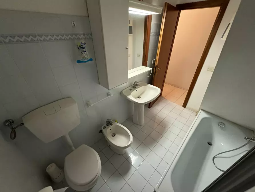 Immagine 10 di Villetta a schiera in vendita  in via Casina 16 a Porto Azzurro