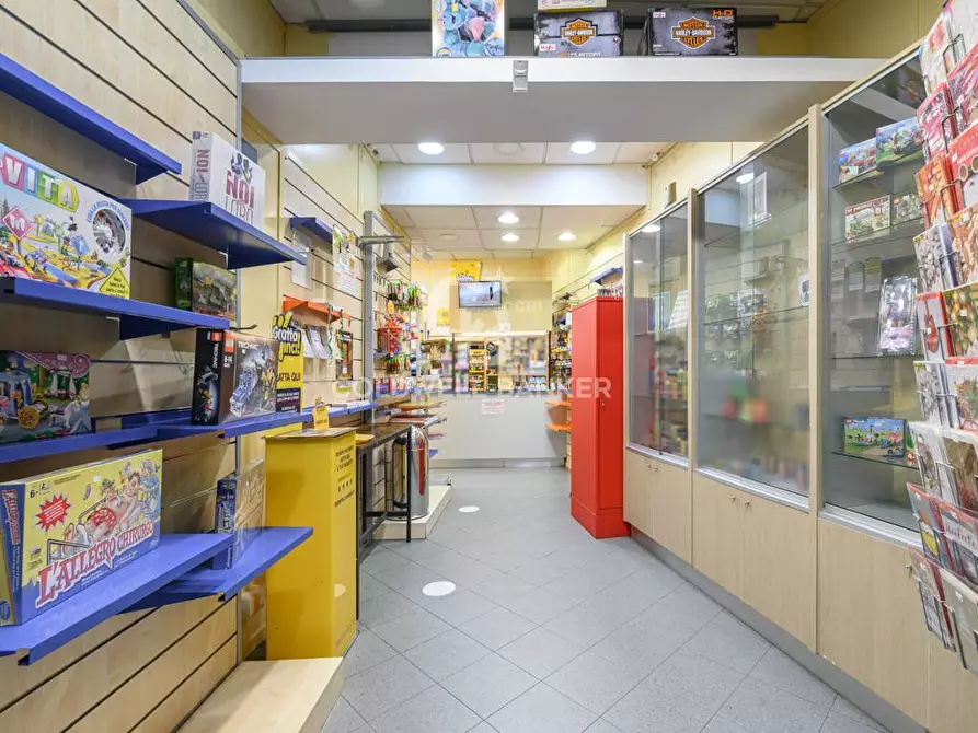 Immagine 1 di Attività commerciale in vendita  in Via Guido Baccelli 4 a Civitavecchia