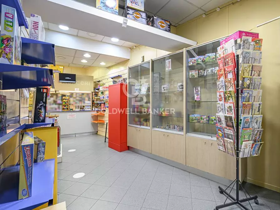 Immagine 3 di Attività commerciale in vendita  in Via Guido Baccelli 4 a Civitavecchia