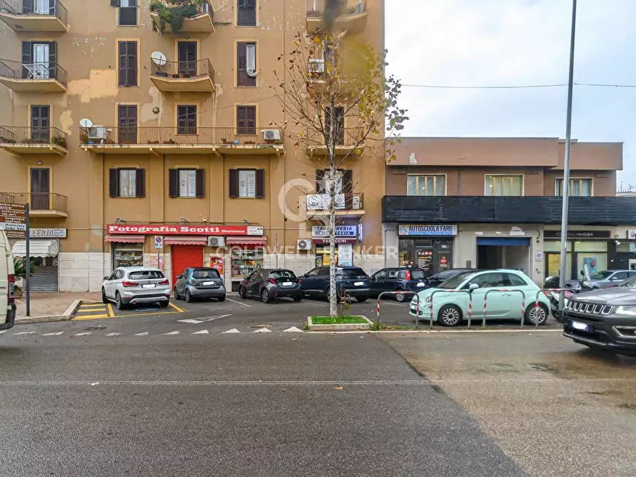 Immagine 13 di Attività commerciale in vendita  in Via Guido Baccelli 4 a Civitavecchia