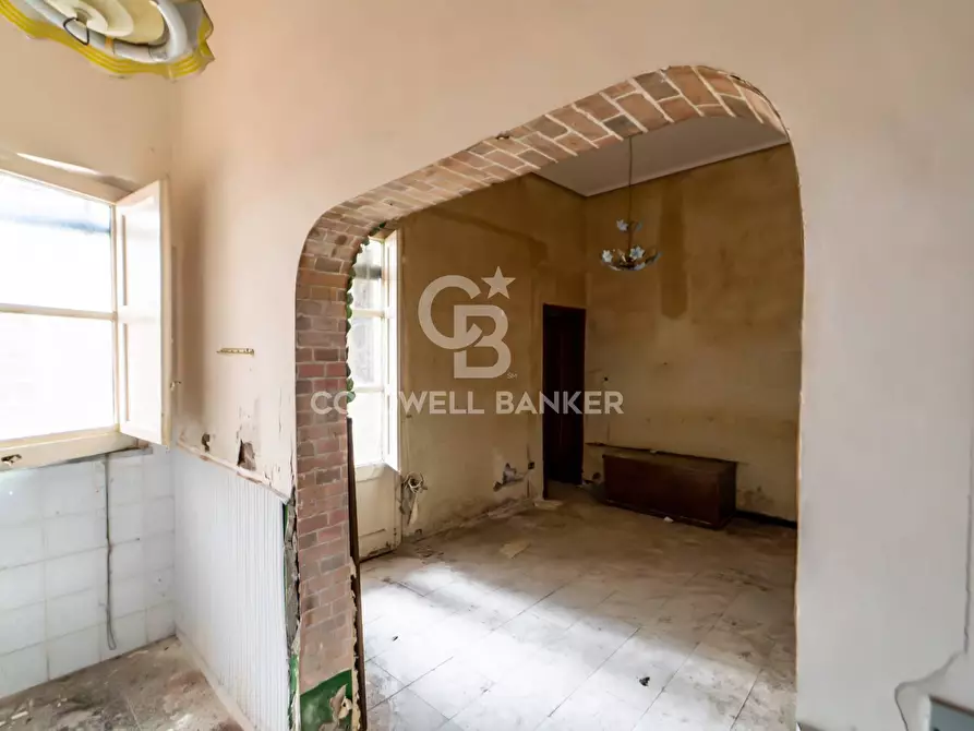 Immagine 12 di Appartamento in vendita  in Via Muscarà 9-11 a Aci Castello