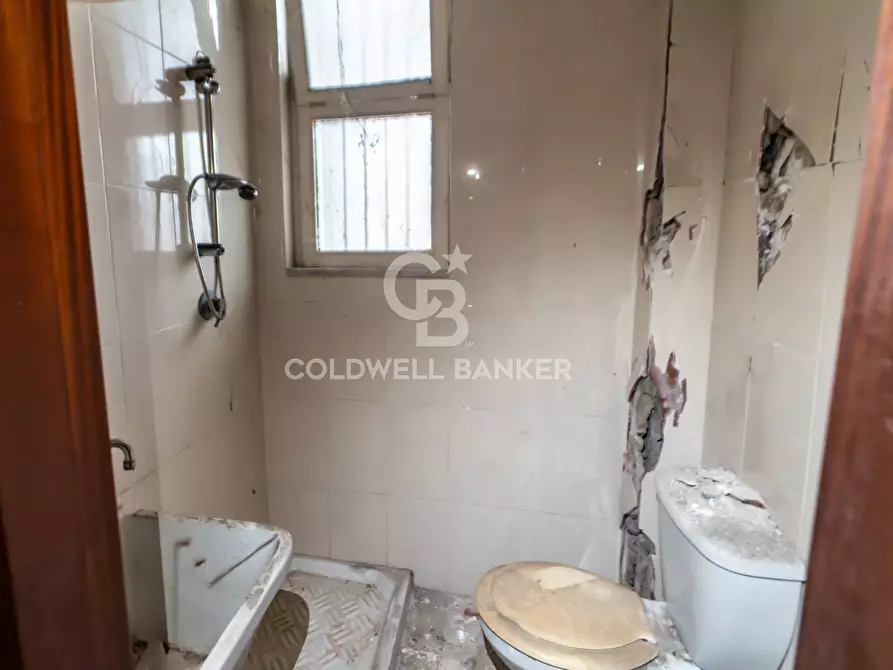 Immagine 15 di Appartamento in vendita  in Via Muscarà 9-11 a Aci Castello