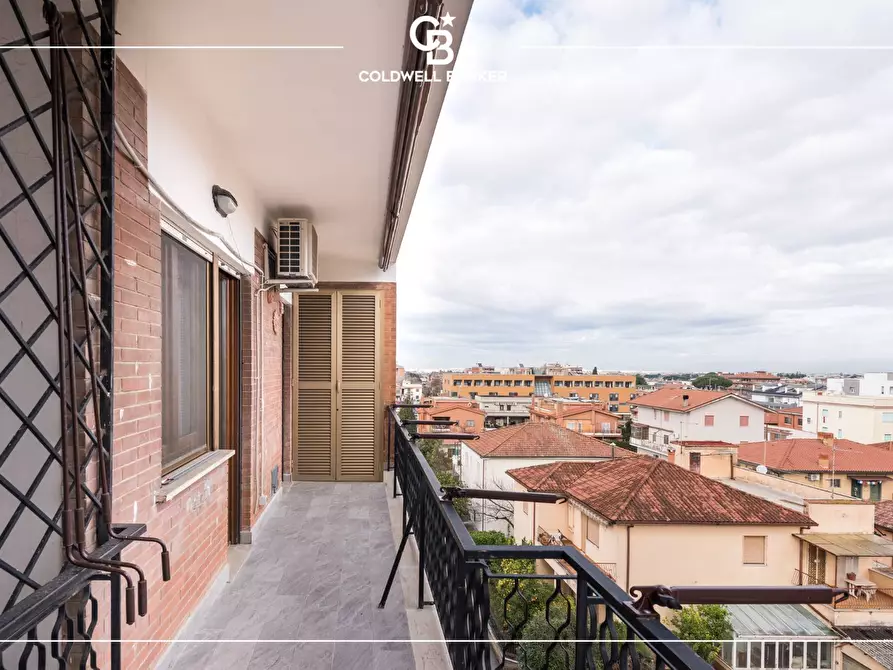 Immagine 18 di Appartamento in vendita  in Via J. F. Kennedy 2 a Ciampino