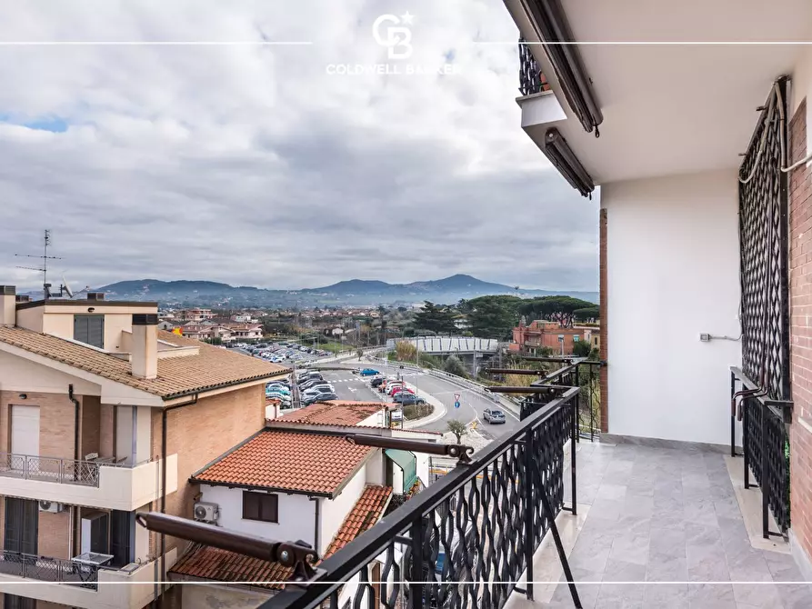 Immagine 19 di Appartamento in vendita  in Via J. F. Kennedy 2 a Ciampino