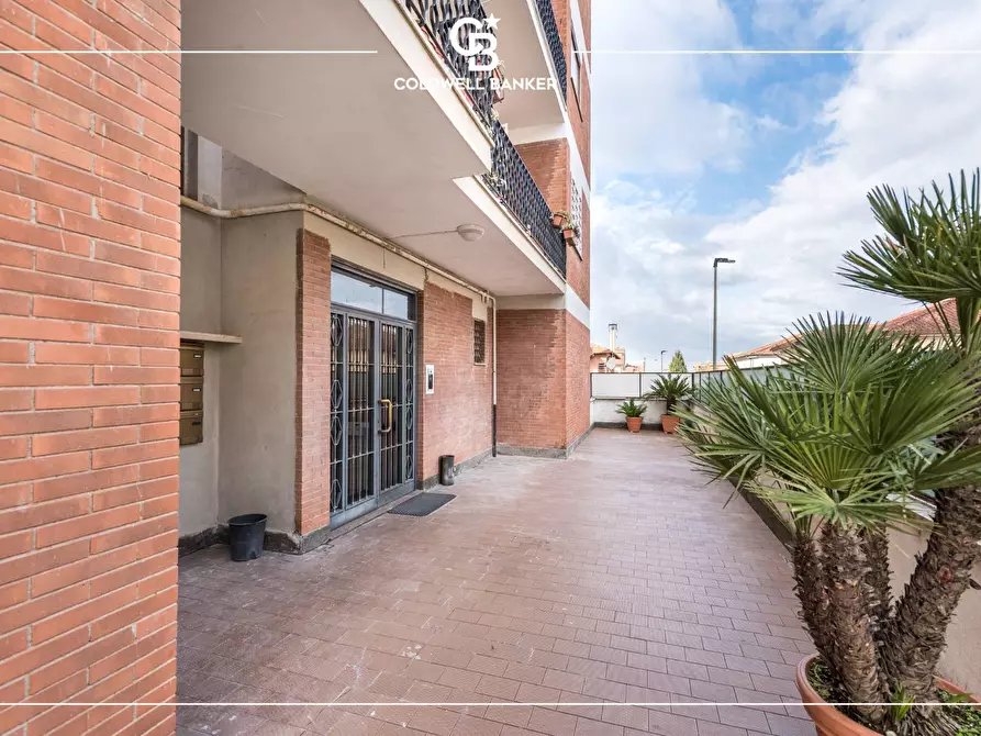 Immagine 24 di Appartamento in vendita  in Via J. F. Kennedy 2 a Ciampino