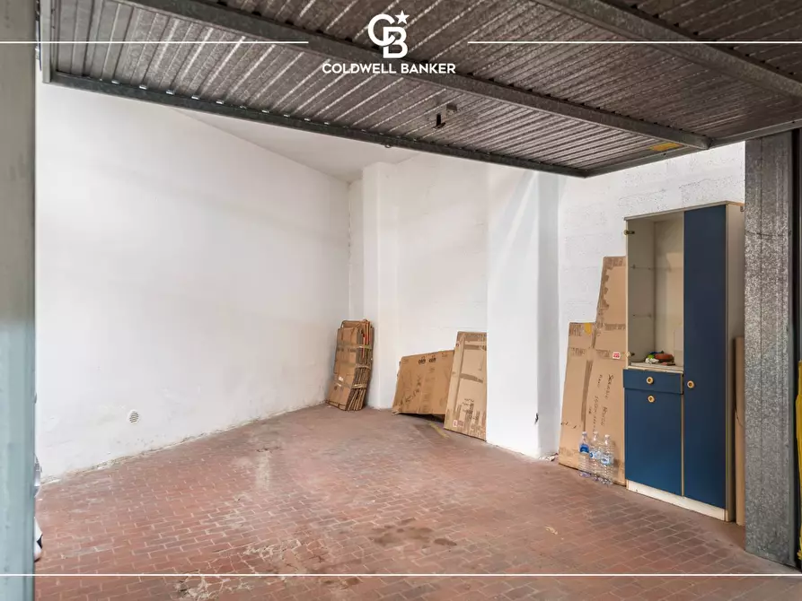 Immagine 25 di Appartamento in vendita  in Via J. F. Kennedy 2 a Ciampino